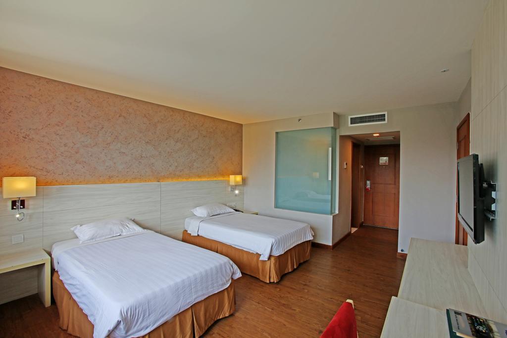 Hotel Malaysia Джорджтаун Экстерьер фото
