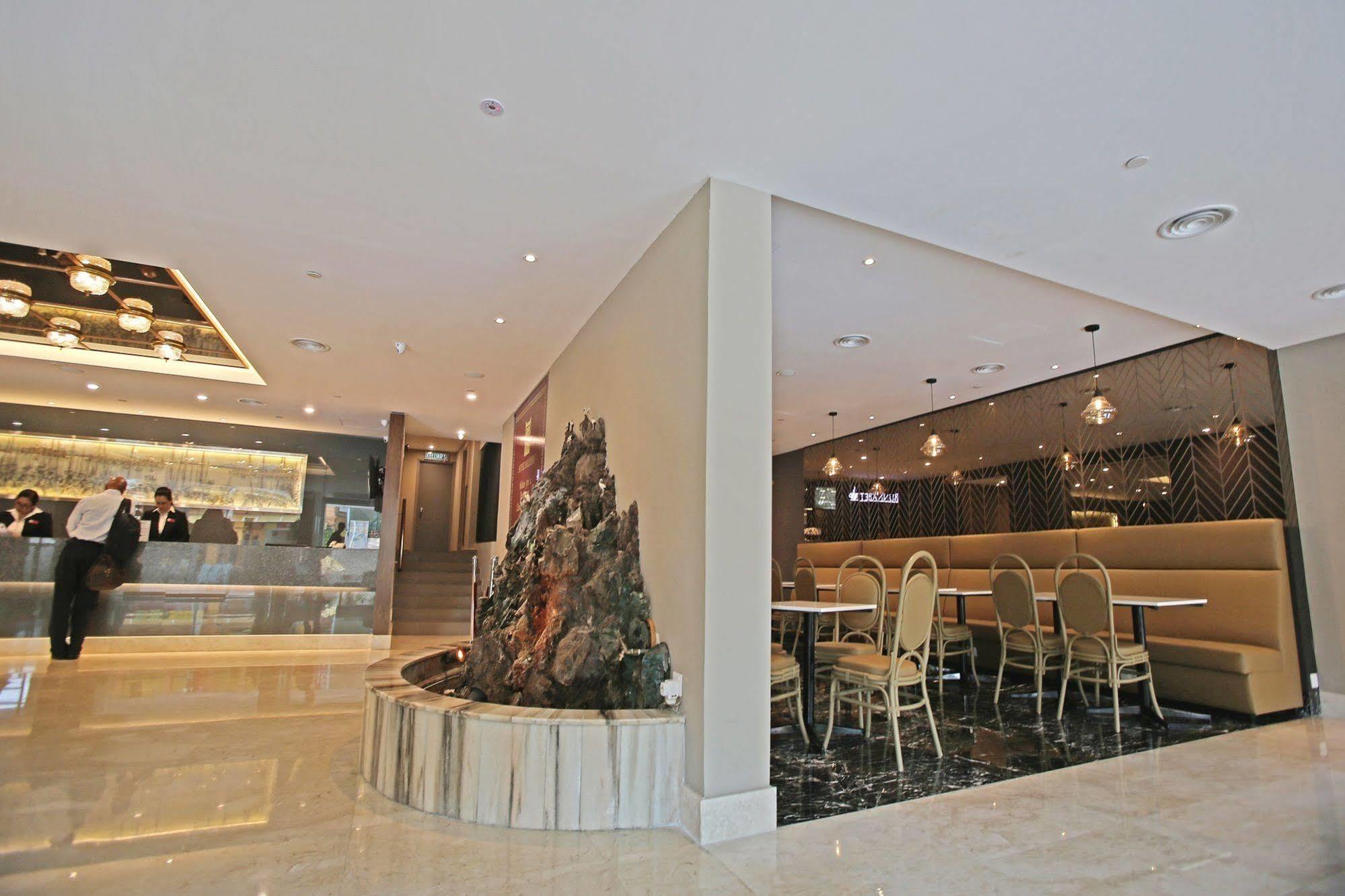 Hotel Malaysia Джорджтаун Экстерьер фото