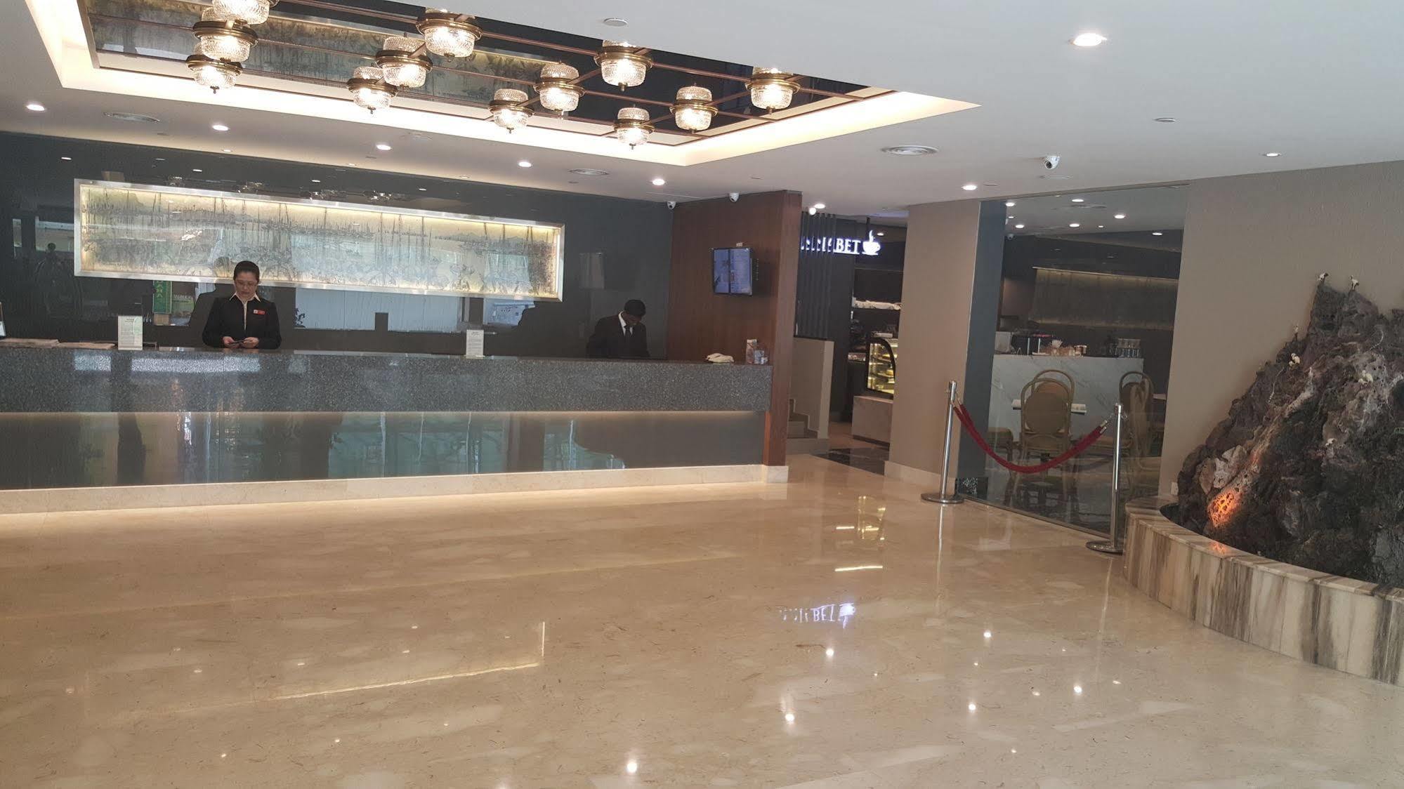 Hotel Malaysia Джорджтаун Экстерьер фото