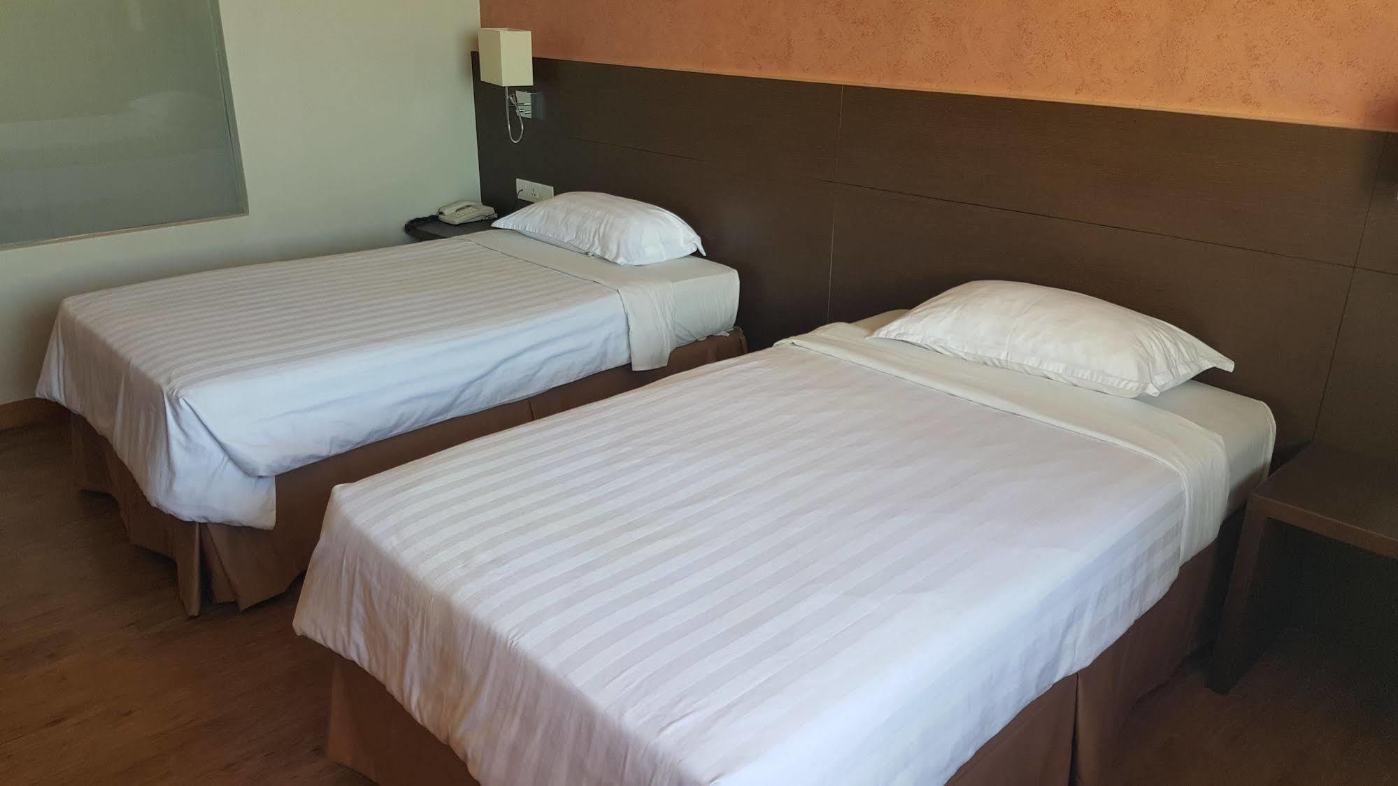 Hotel Malaysia Джорджтаун Экстерьер фото