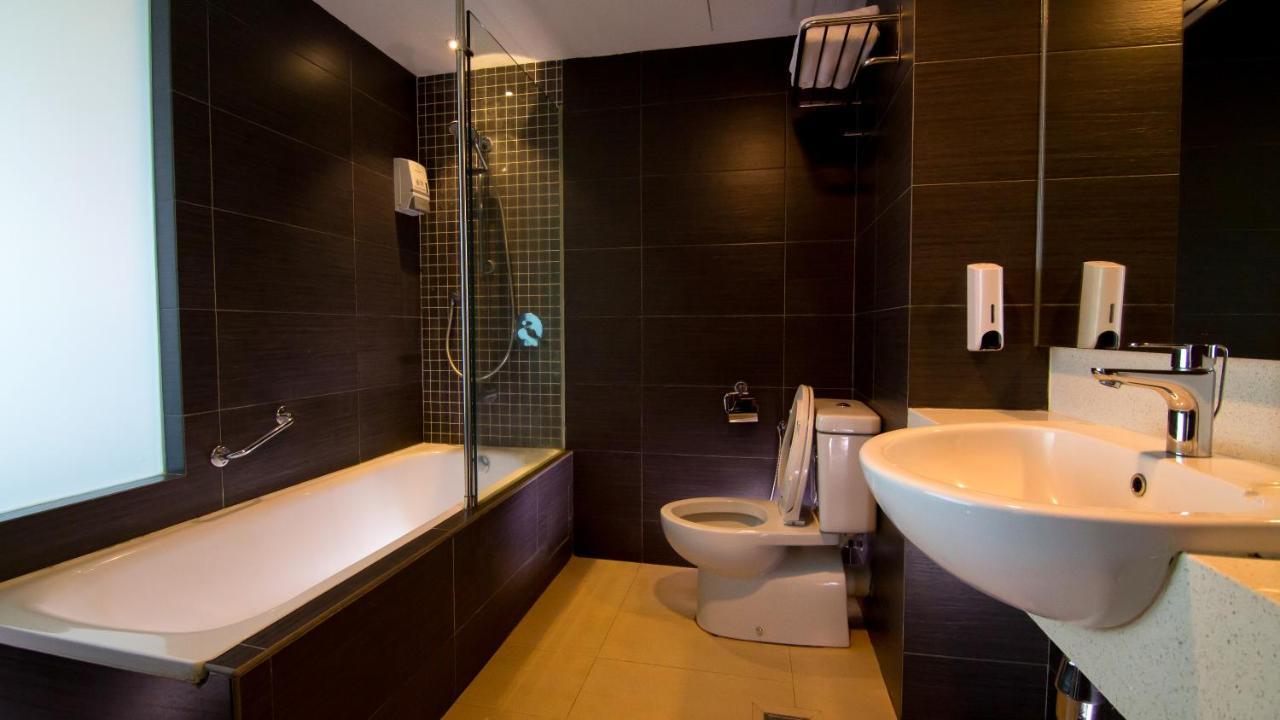 Hotel Malaysia Джорджтаун Экстерьер фото